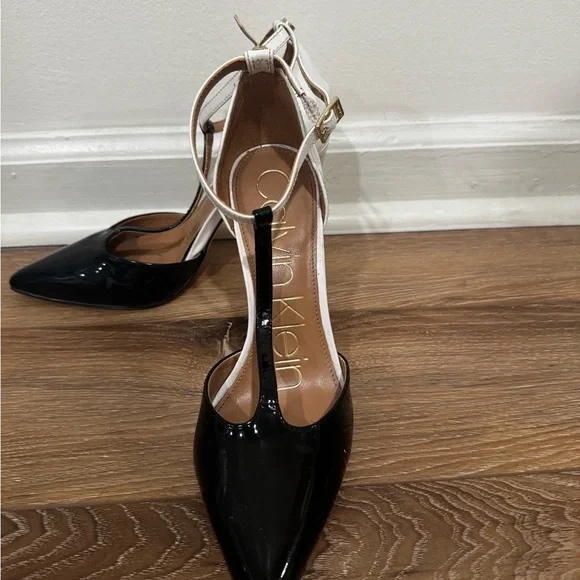 Calvin Klein Women's Black and White Heels - Picture 3 of 4
